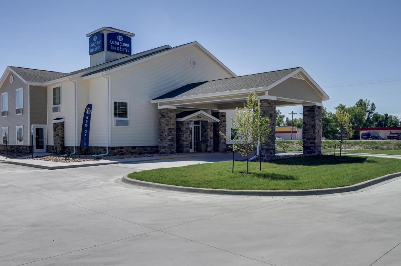 Cobblestone Inn & Suites-Kersey Exterior photo